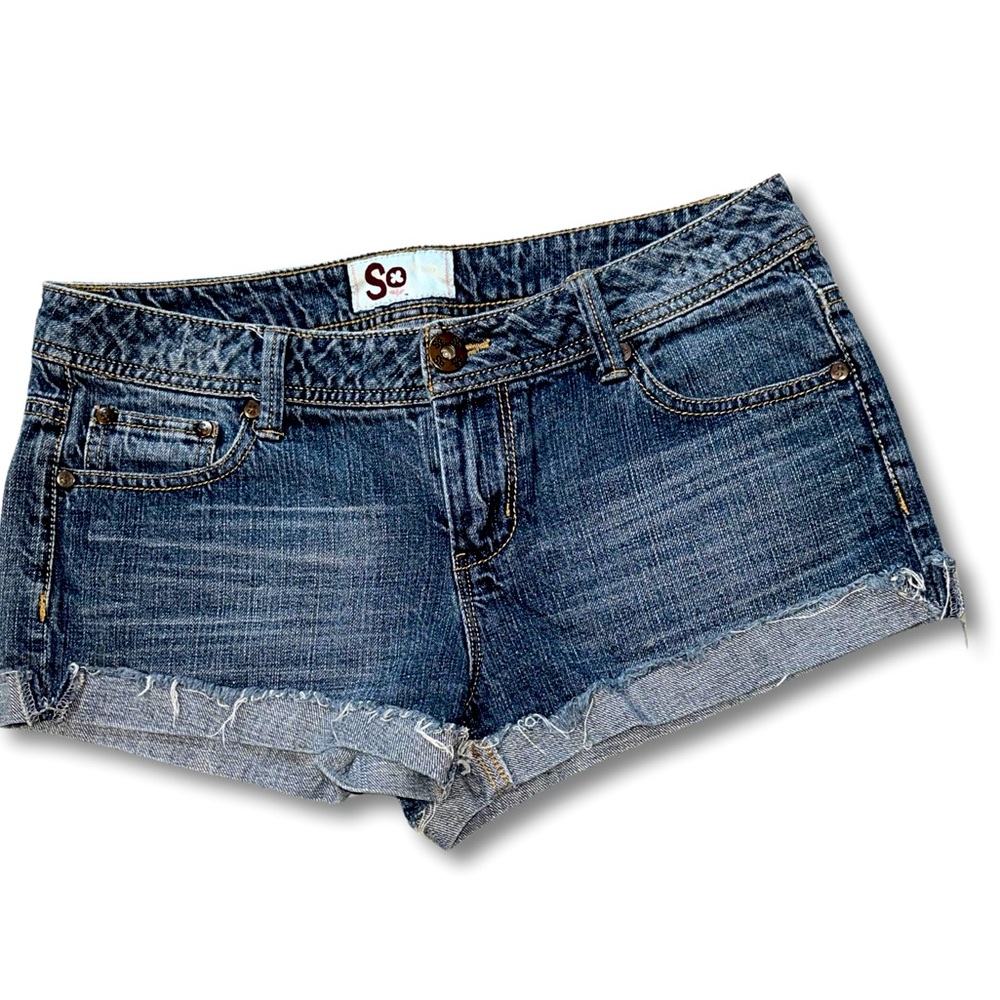 SO Distressed Denim Low Rise Jean Stretch Micro Shorts Frayed Cuffs JRs SZ 9